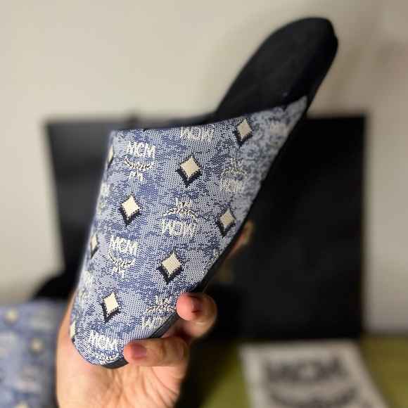 MCM
Vintage Monogram Slippers NWT UNISEX - Picture 7 of 13